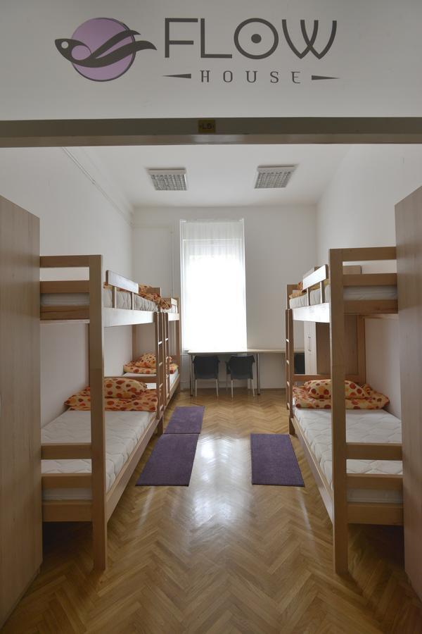 Hostel Flow House Centar Novi Sad Exterior foto